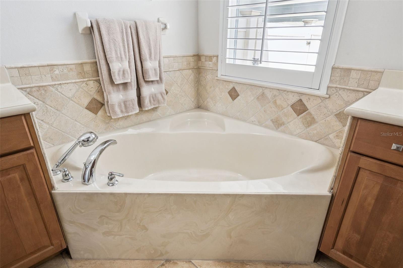 Image 36 of 66 For 12529 Dallington Terrace