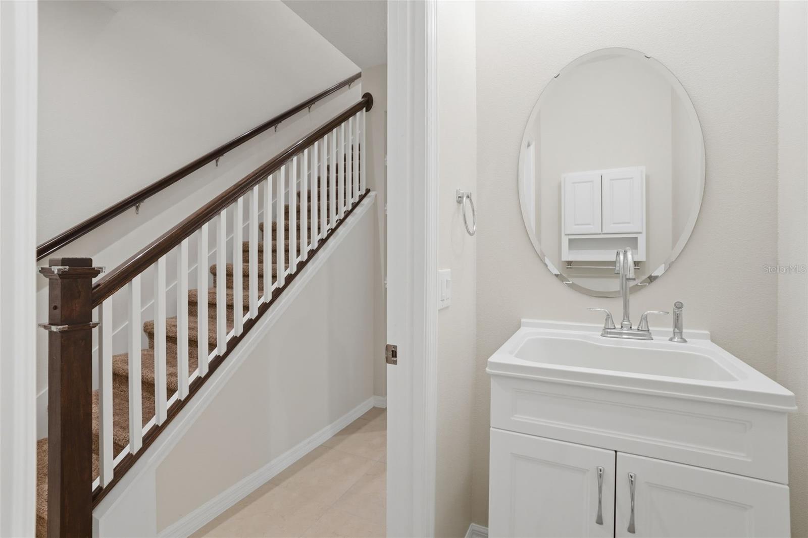 Image 10 of 23 For 9915 Highland Sky Alley