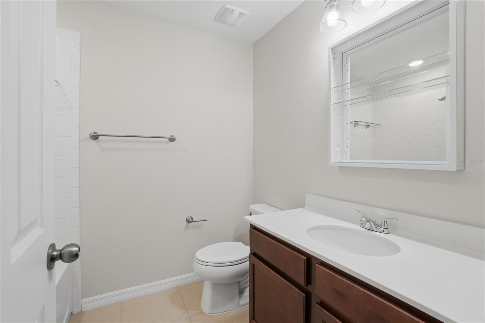 Image 19 of 23 For 9915 Highland Sky Alley