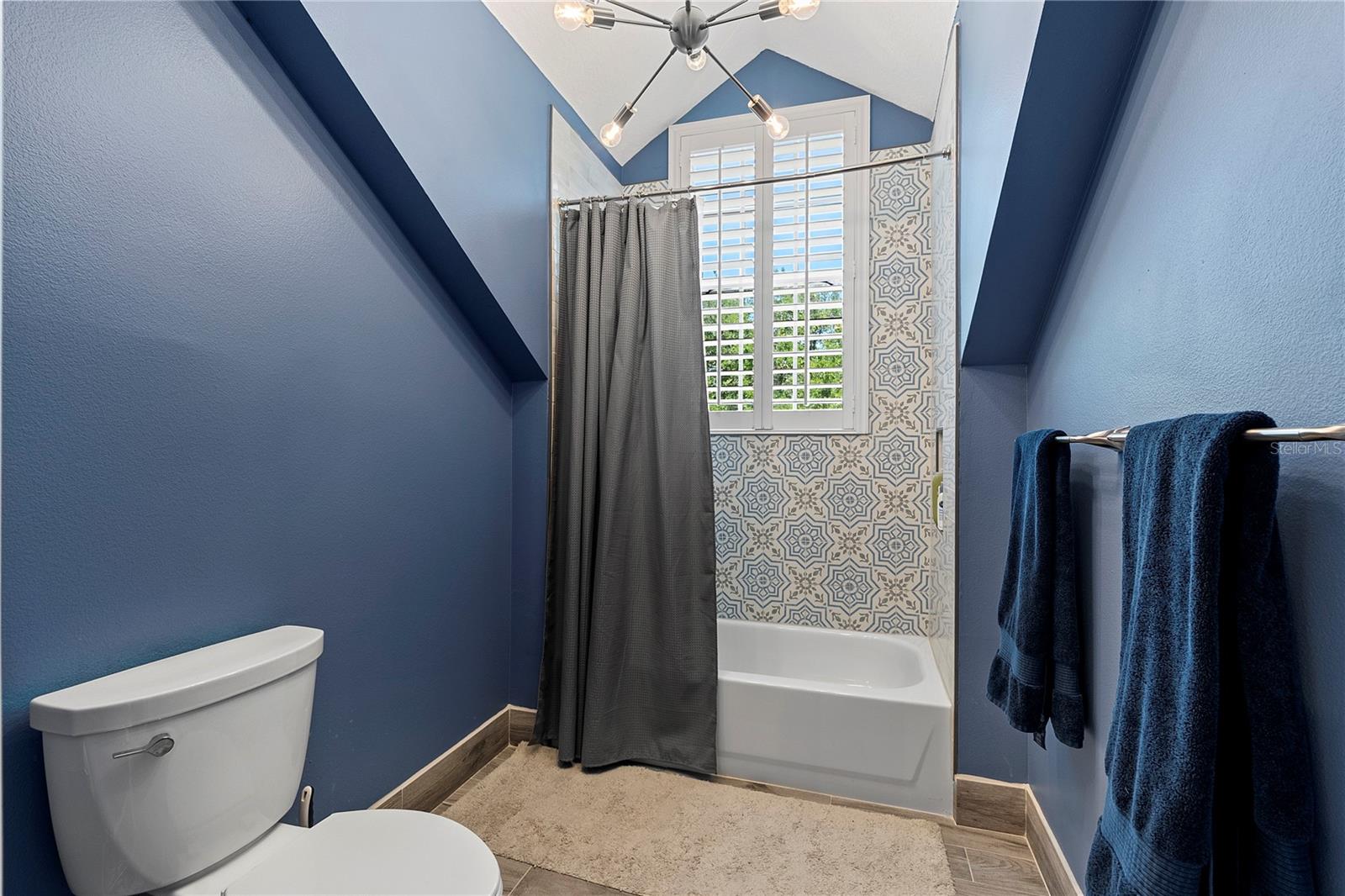 Image 28 of 65 For 9648 Weatherstone Court