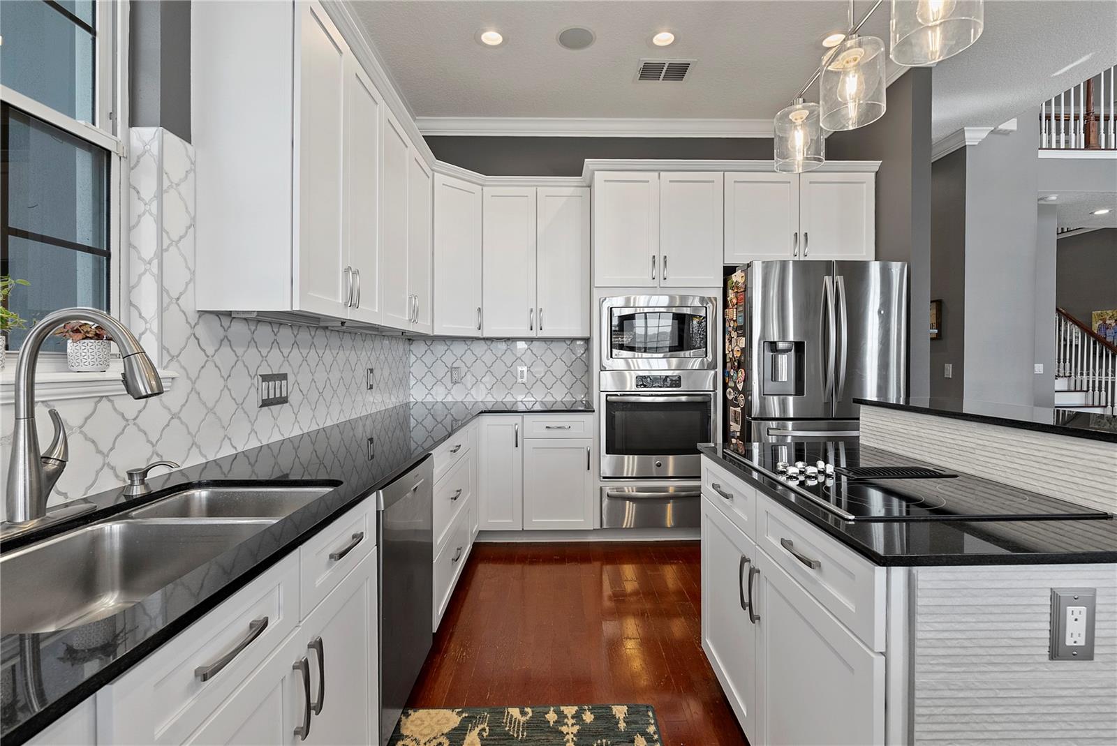 Image 8 of 65 For 9648 Weatherstone Court