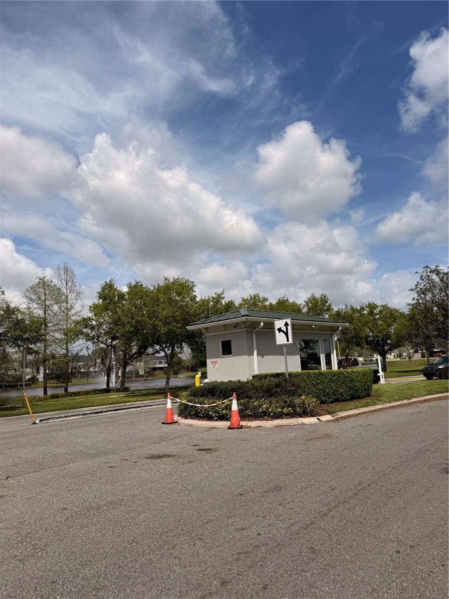 Image 23 of 29 For 1178 Shallcross Avenue