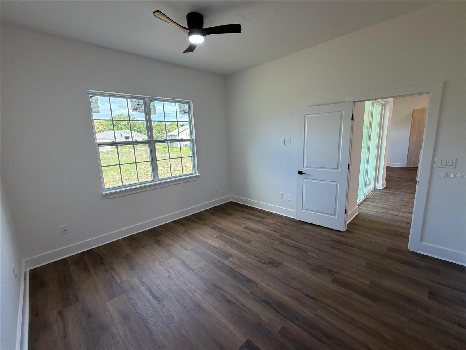 Image 5 of 27 For 162 Romany Loop