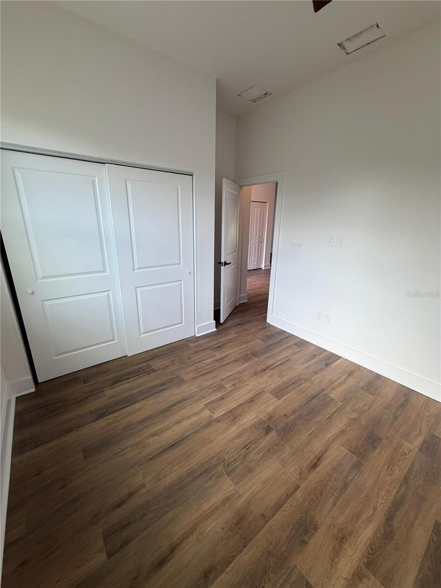 Image 7 of 27 For 162 Romany Loop