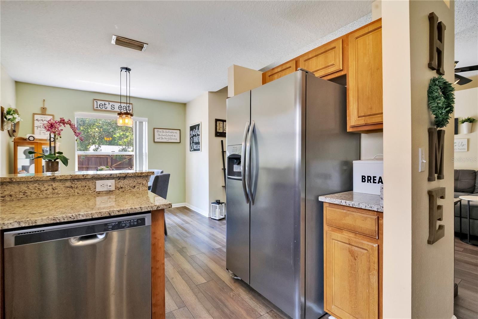 Image 10 of 32 For 127 Laurel Ridge Avenue