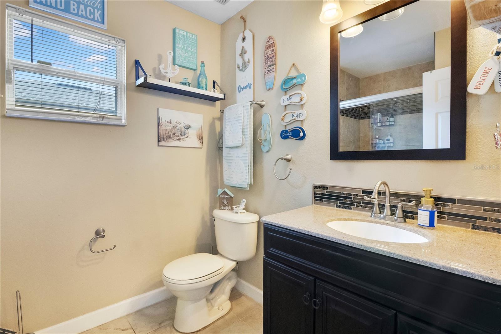 Image 13 of 32 For 127 Laurel Ridge Avenue