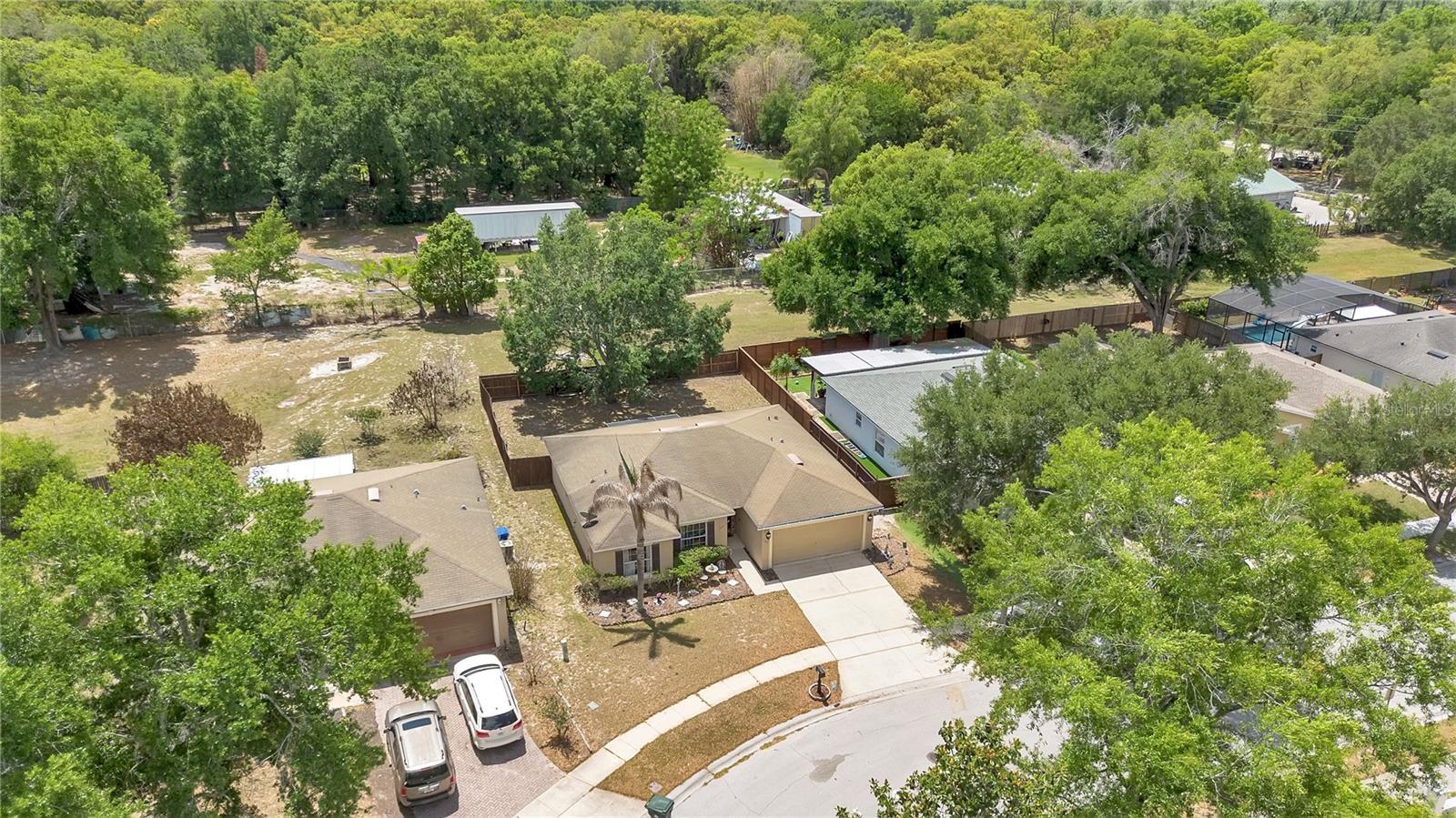 Image 26 of 32 For 127 Laurel Ridge Avenue