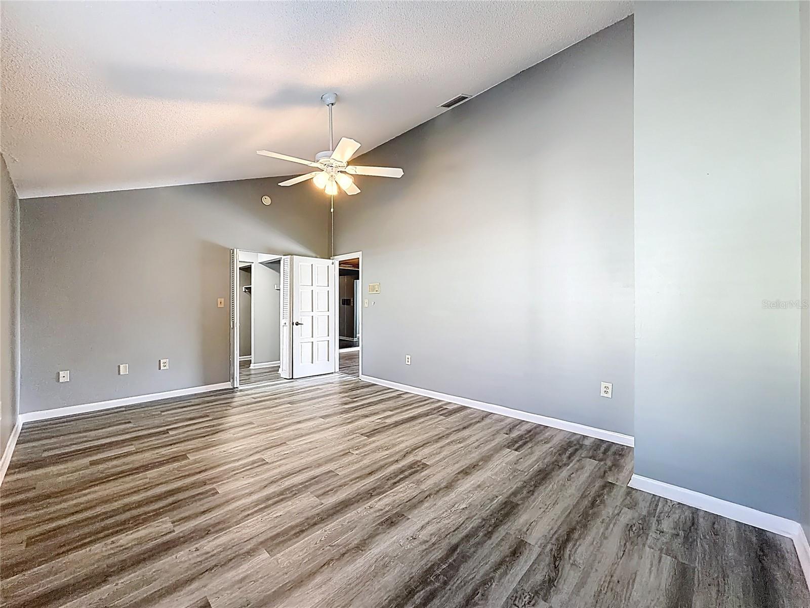 Image 30 of 69 For 1921 Abbington Street 23c