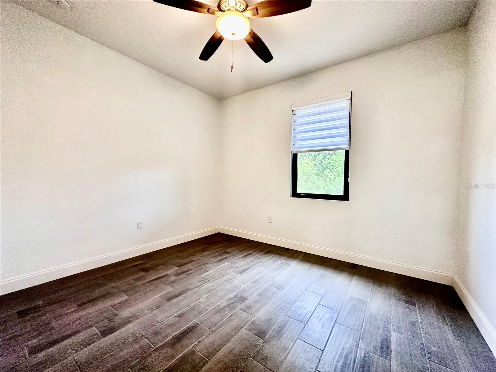 Image 16 of 24 For 774 9th Street