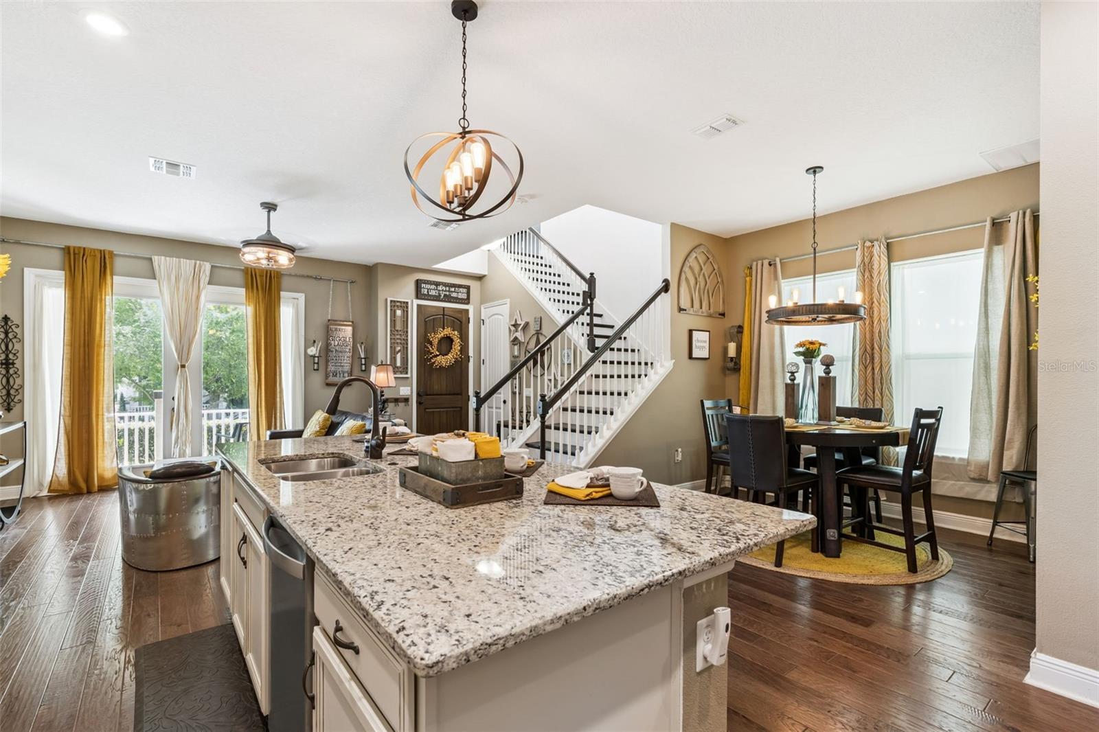 Image 12 of 50 For 9354 Meadow Hunt Way