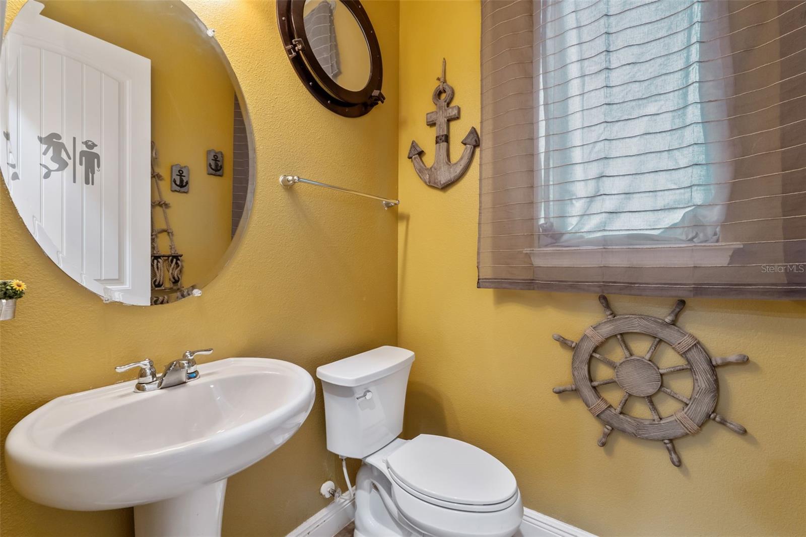 Image 15 of 50 For 9354 Meadow Hunt Way