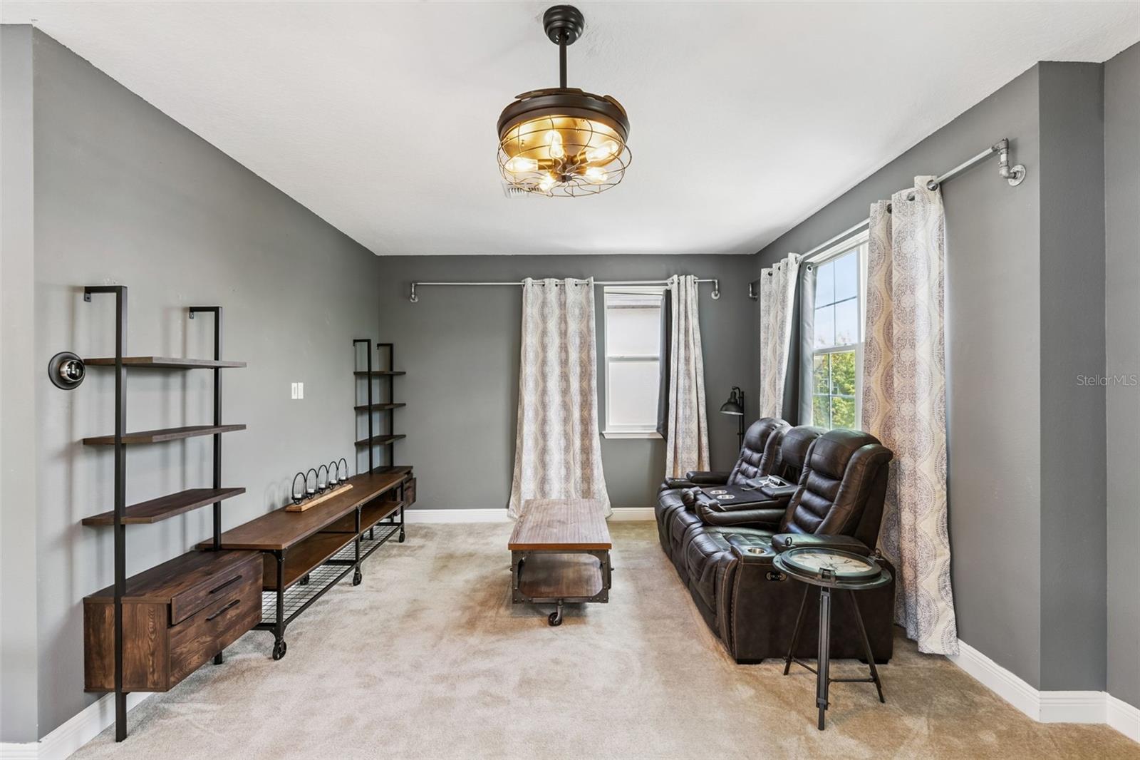 Image 17 of 50 For 9354 Meadow Hunt Way