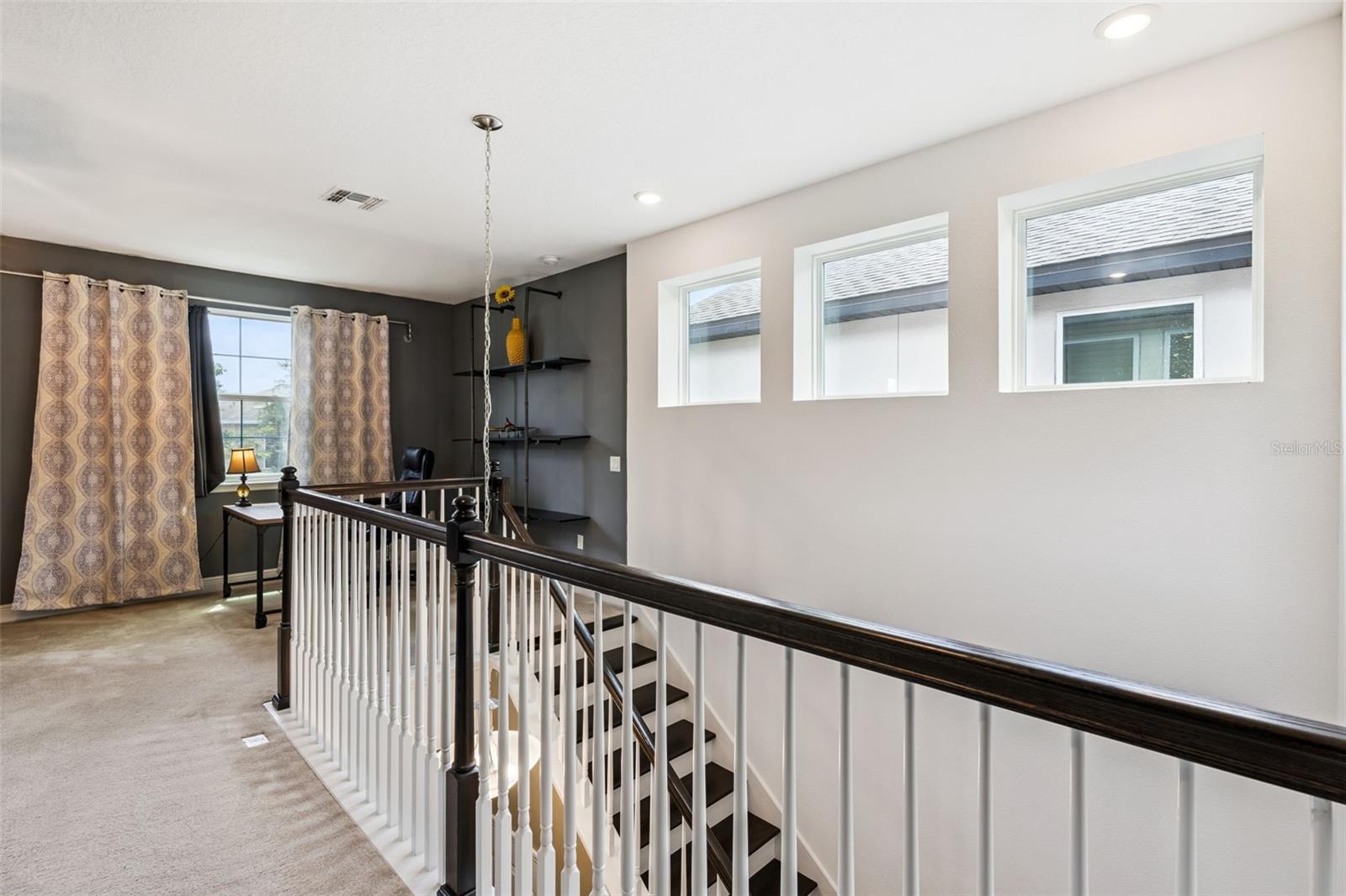 Image 22 of 50 For 9354 Meadow Hunt Way