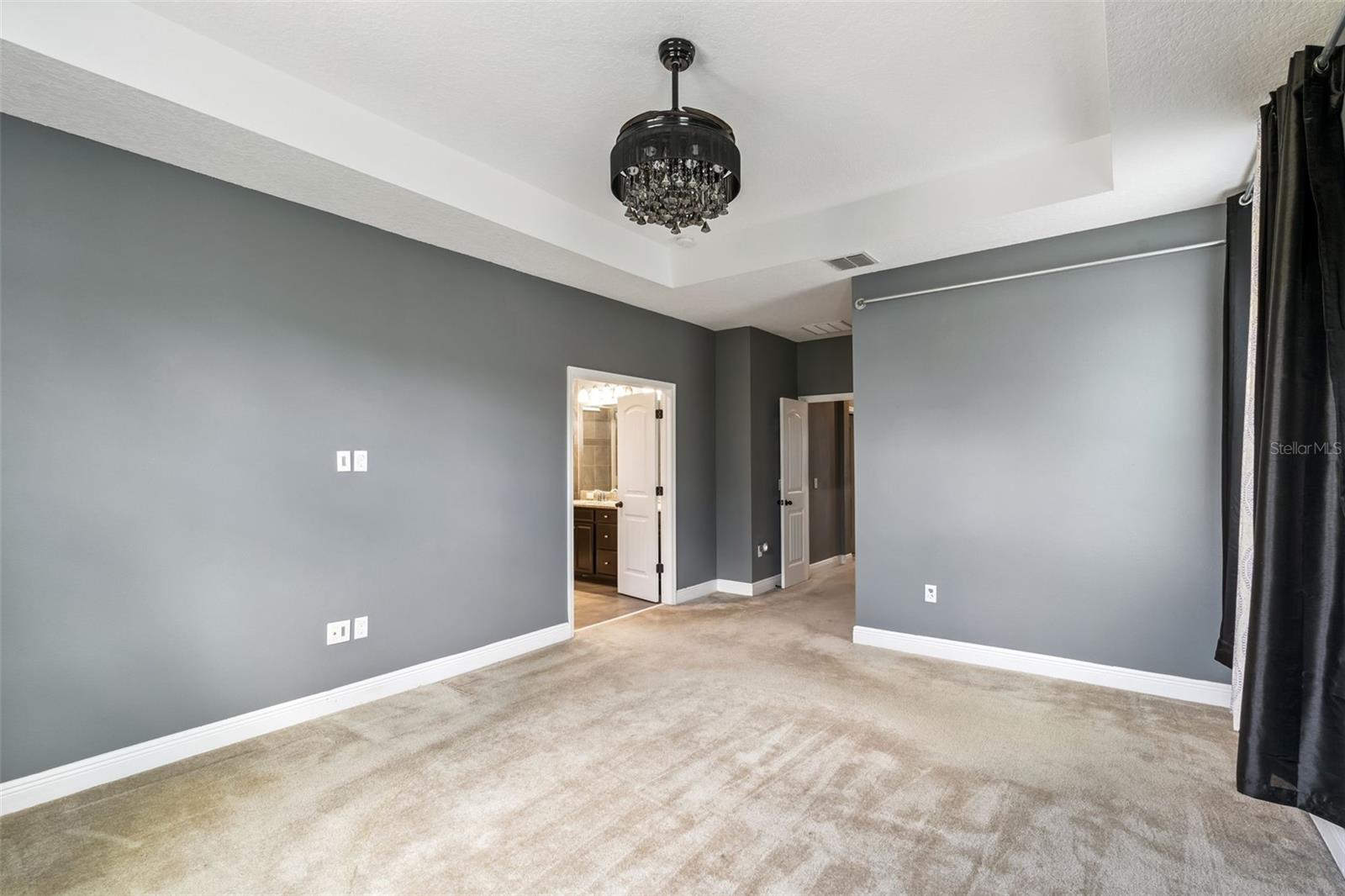 Image 23 of 50 For 9354 Meadow Hunt Way