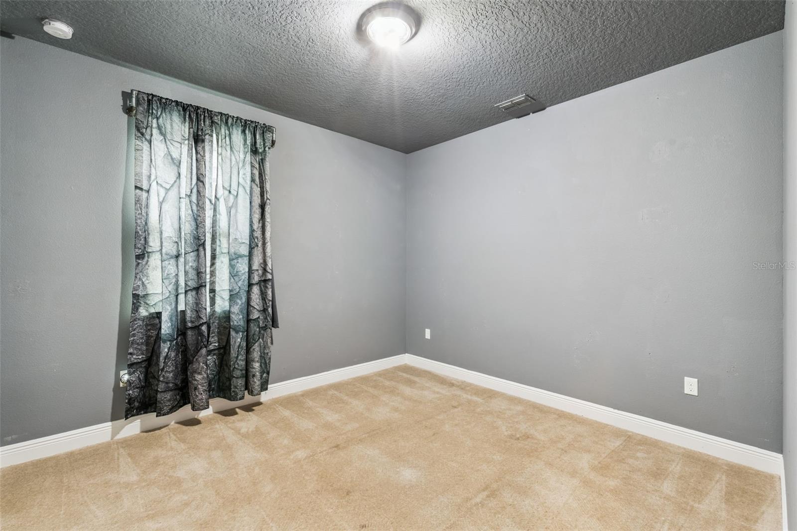 Image 34 of 50 For 9354 Meadow Hunt Way