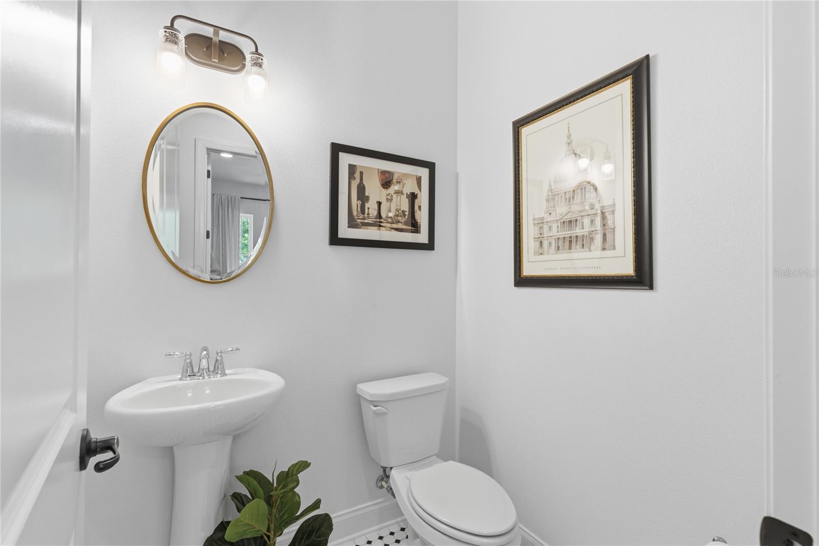 Image 20 of 58 For 12724 Bovet Avenue