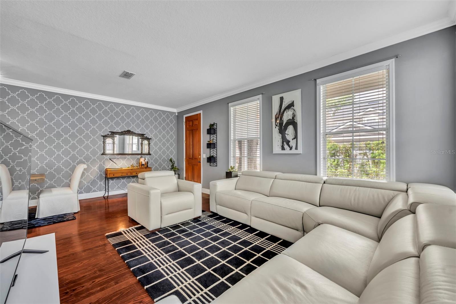 Image 6 of 29 For 1261 Indiana Avenue