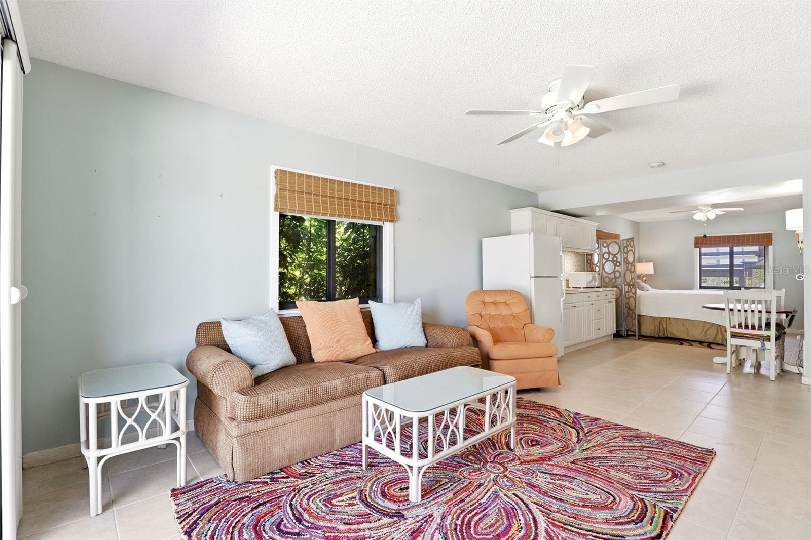 Image 41 of 54 For 4325 Atlantic Avenue B6