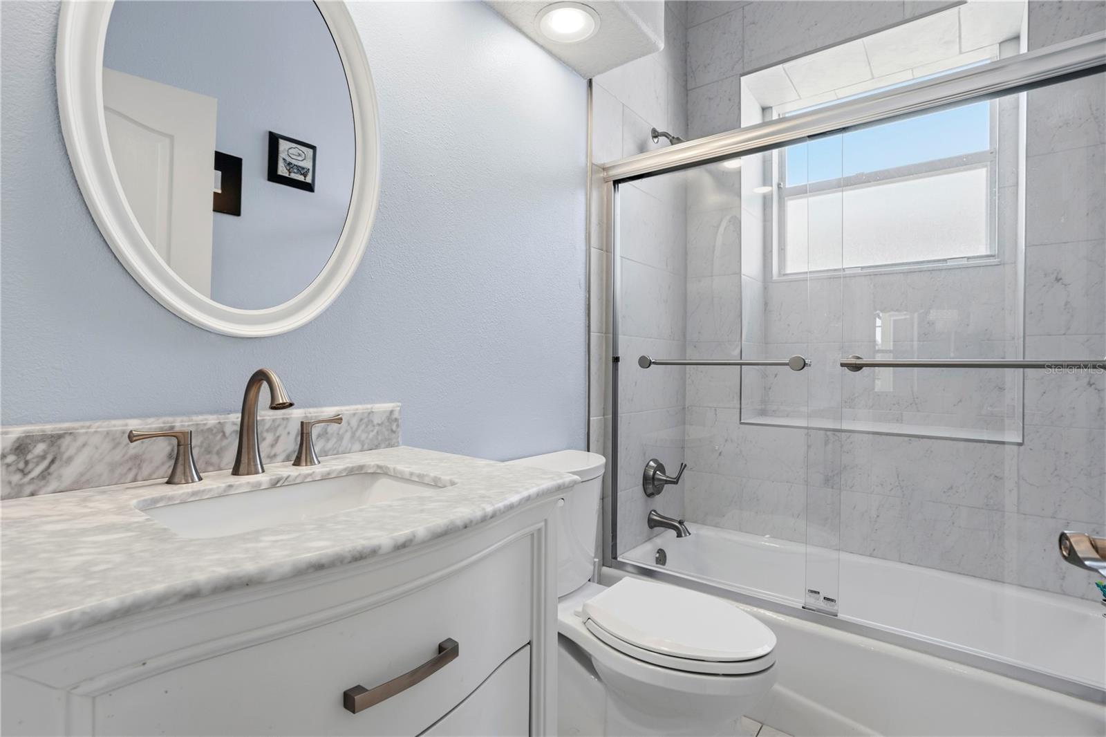 Listing photo id 10 for 334 Grand Reserve Drive