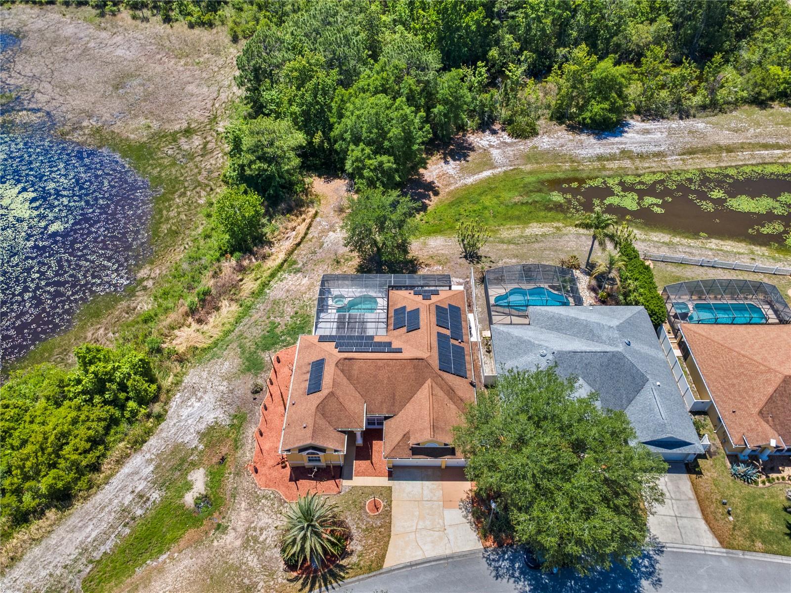 Listing photo id 18 for 334 Grand Reserve Drive