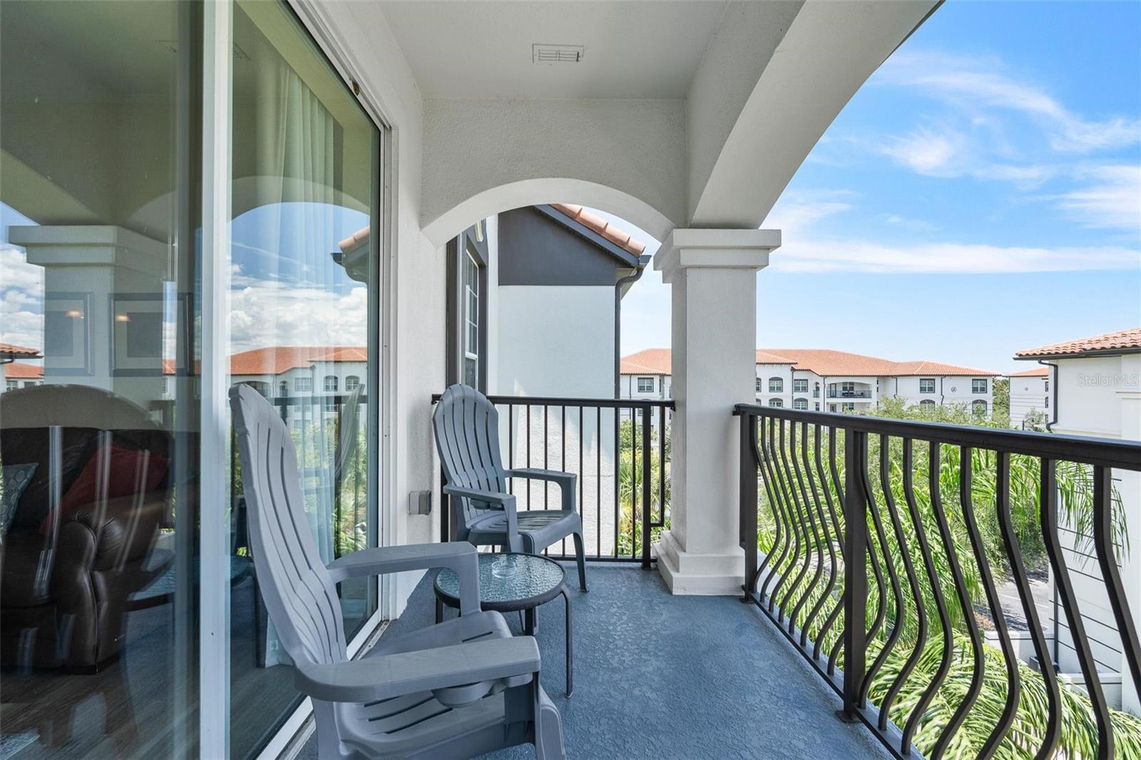 Image 20 of 28 For 4024 Breakview Drive 402