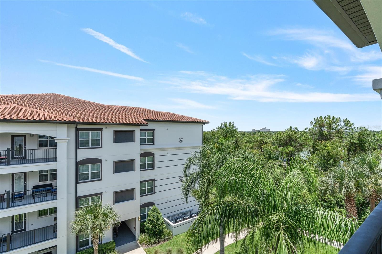 Image 21 of 28 For 4024 Breakview Drive 402