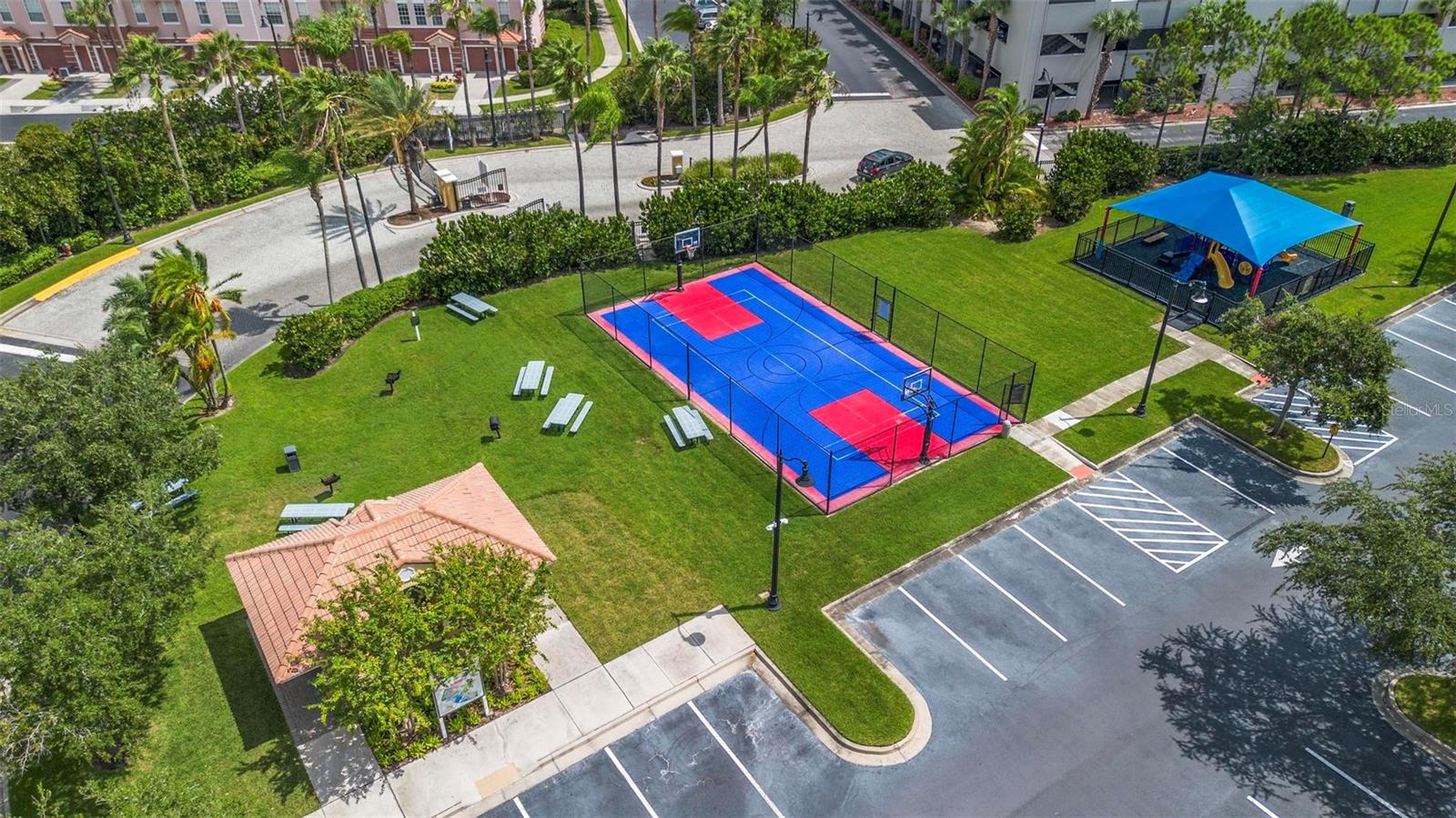 Image 6 of 28 For 4024 Breakview Drive 402