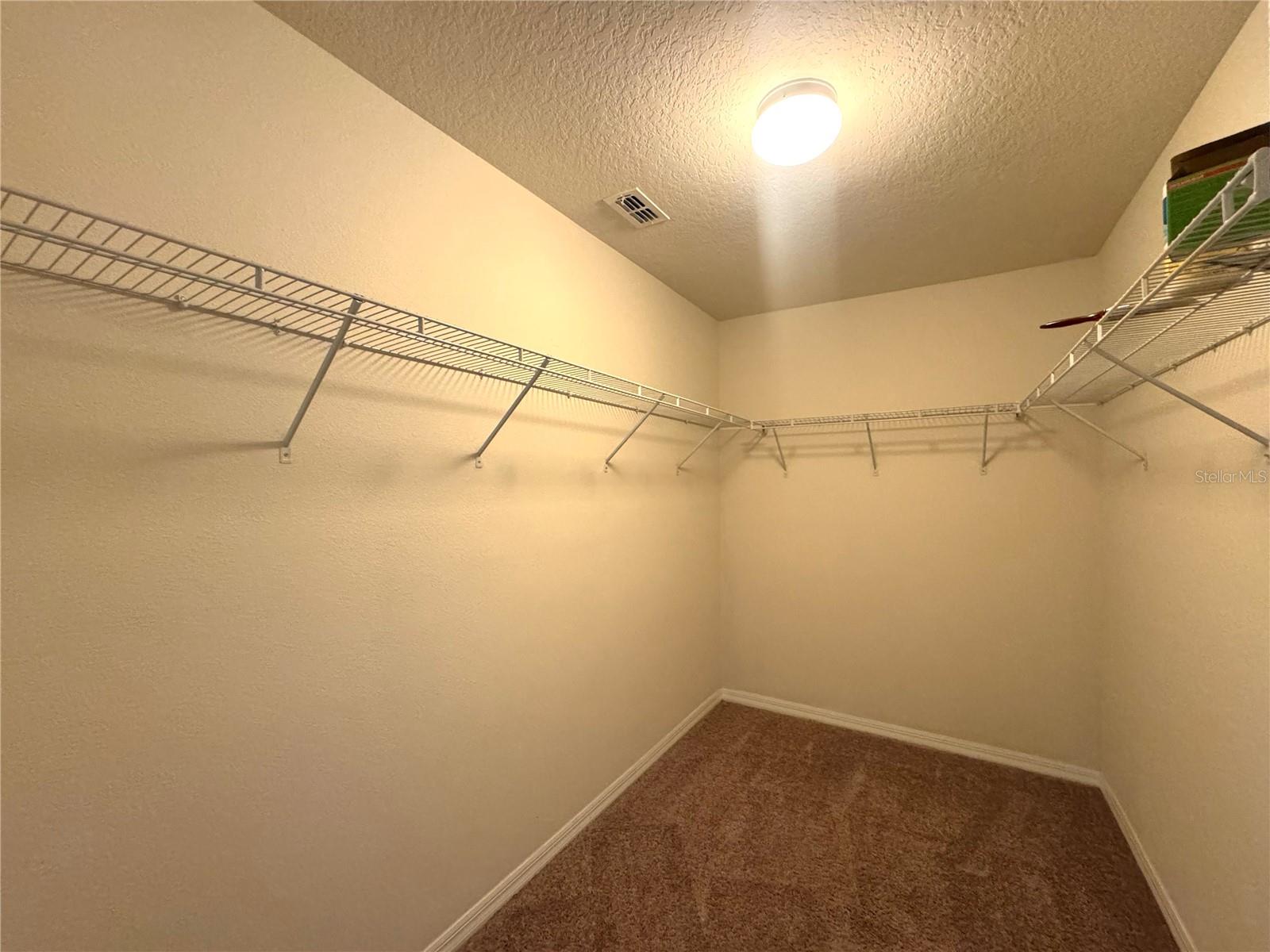 Image 15 of 31 For 590 Prospect Point