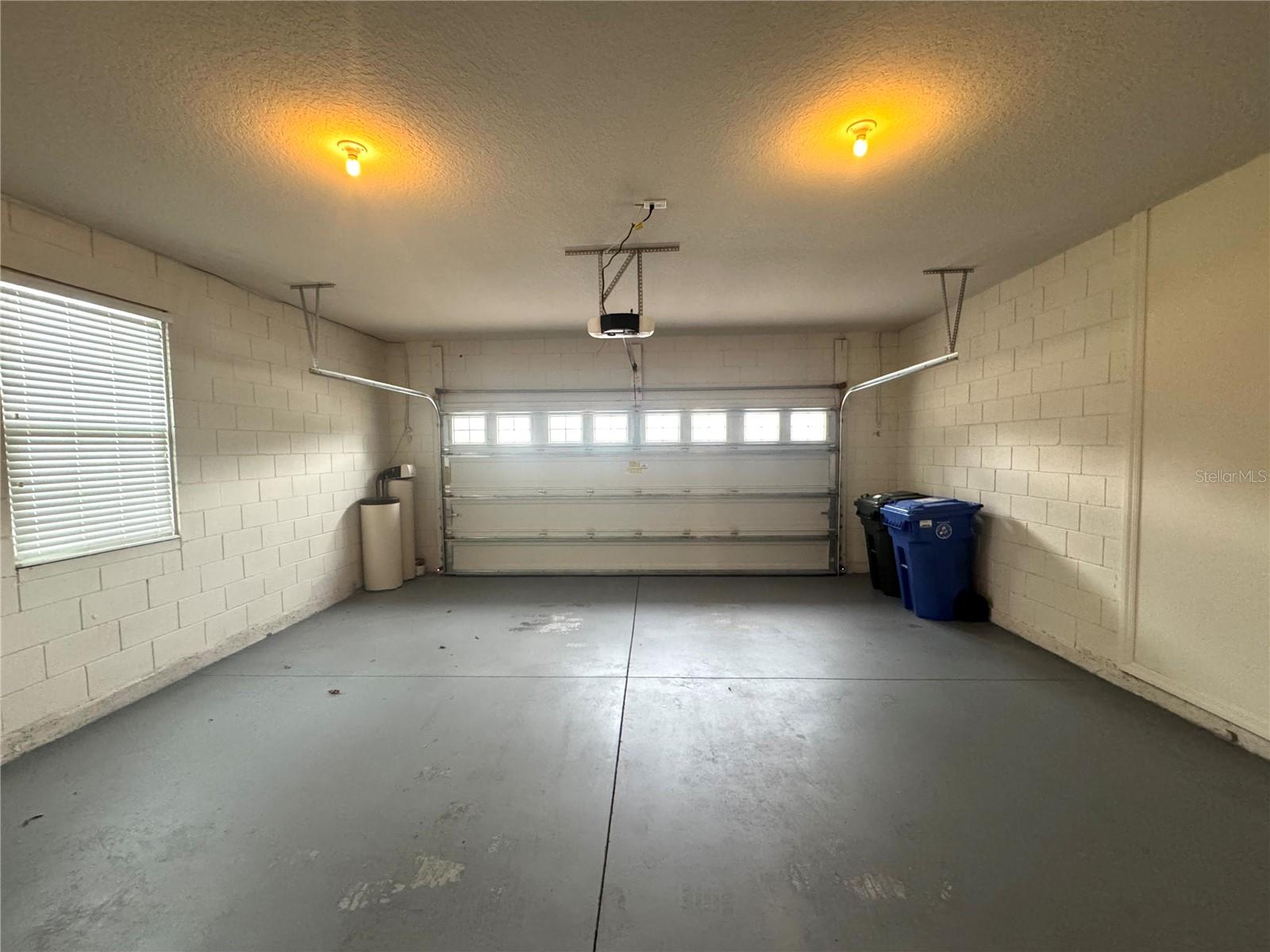 Image 30 of 31 For 590 Prospect Point