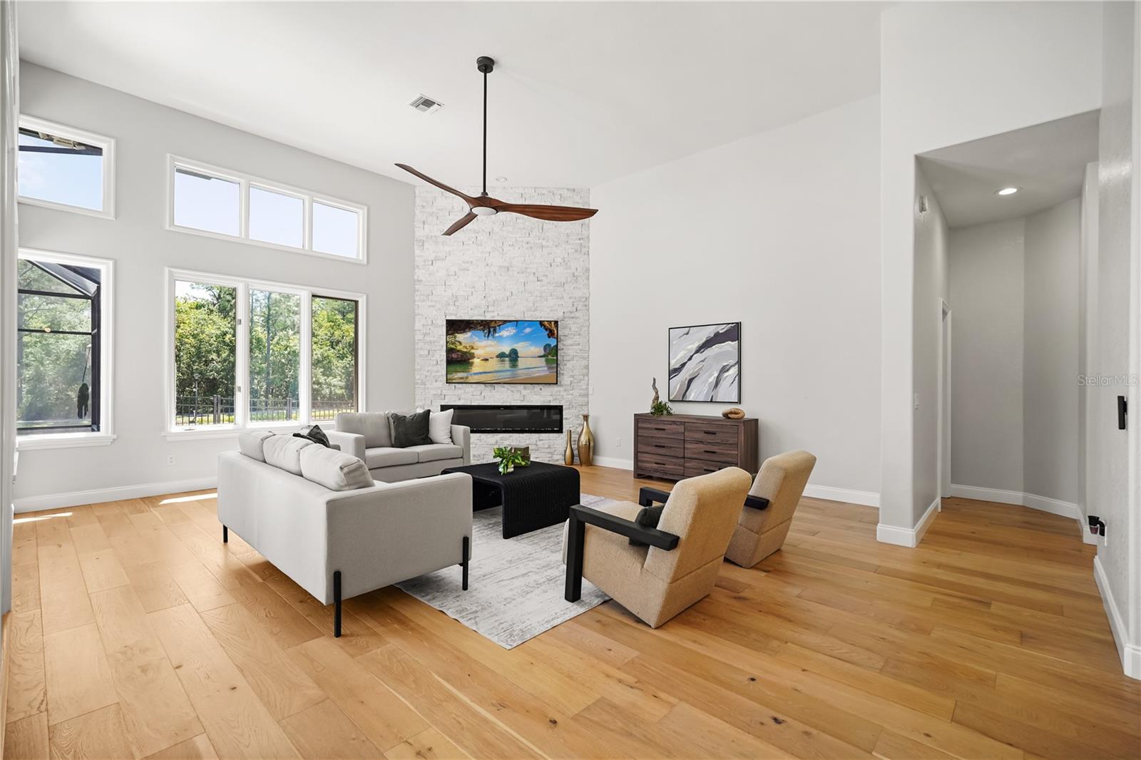 Image 20 of 80 For 3868 Hunters Isle Dr