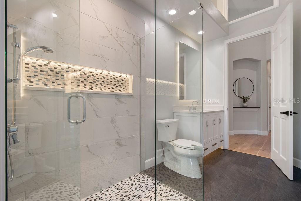 Image 42 of 80 For 3868 Hunters Isle Dr