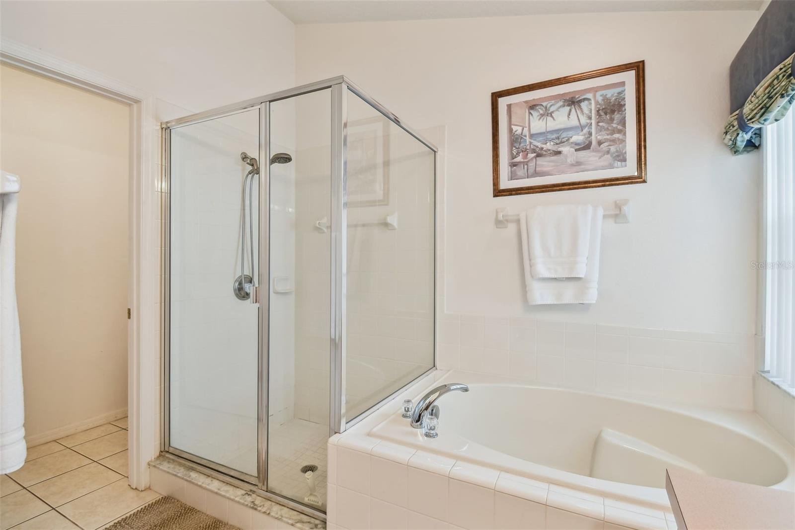 Image 17 of 53 For 640 Chadbury Way