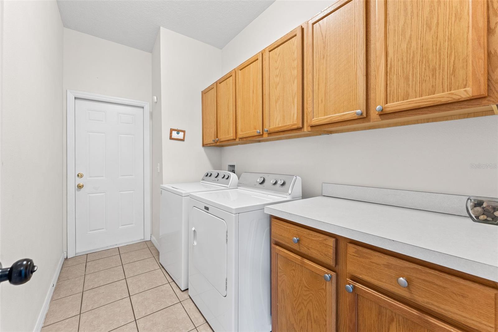 Image 16 of 40 For 213 Willow View Drive