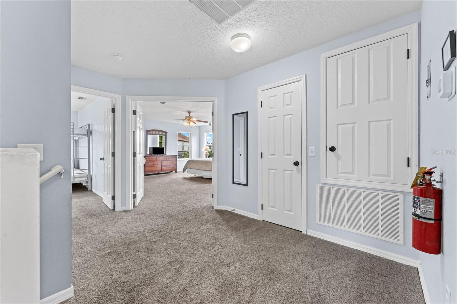 Image 18 of 40 For 213 Willow View Drive