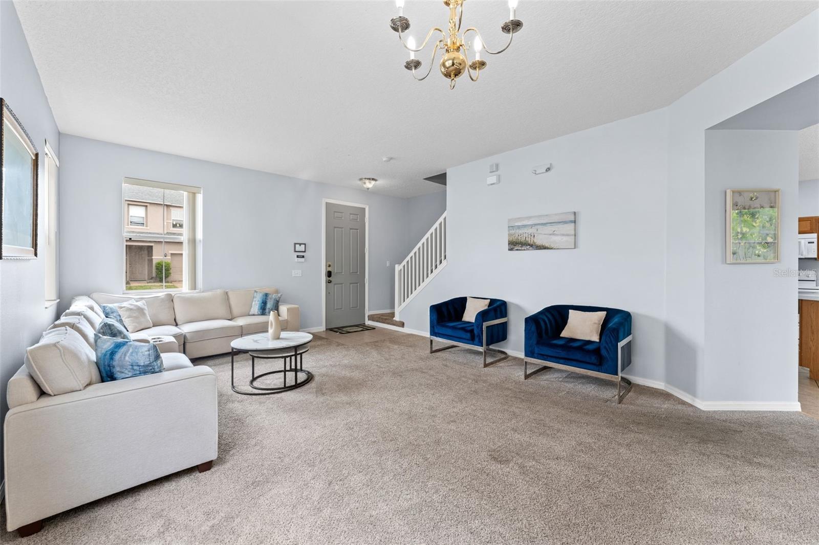 Image 2 of 40 For 213 Willow View Drive