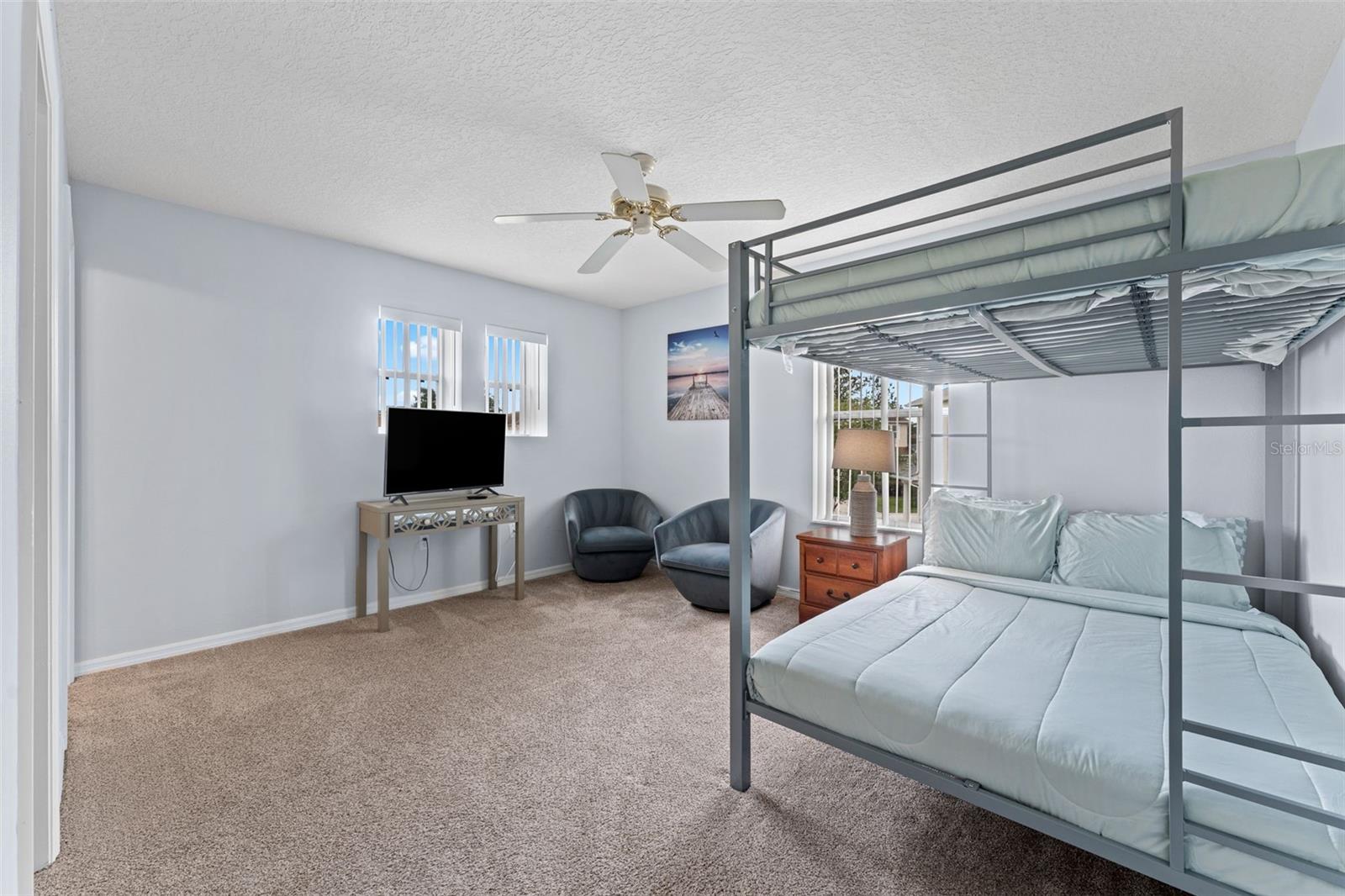 Image 24 of 40 For 213 Willow View Drive