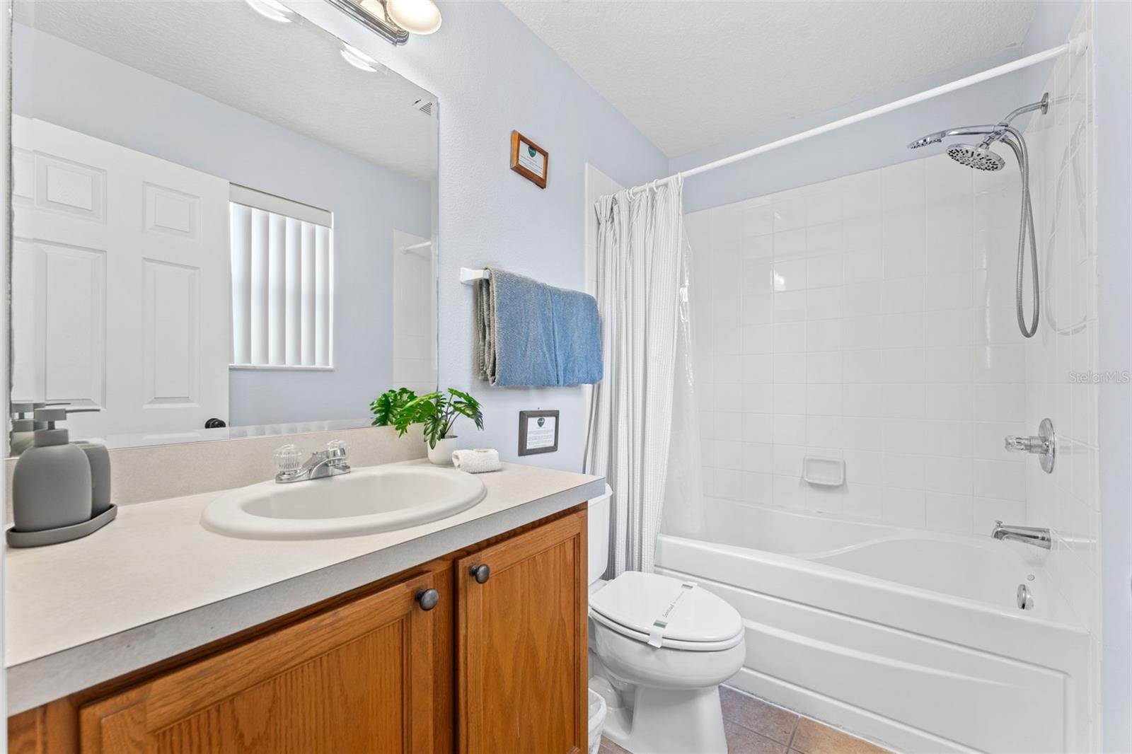 Image 26 of 40 For 213 Willow View Drive