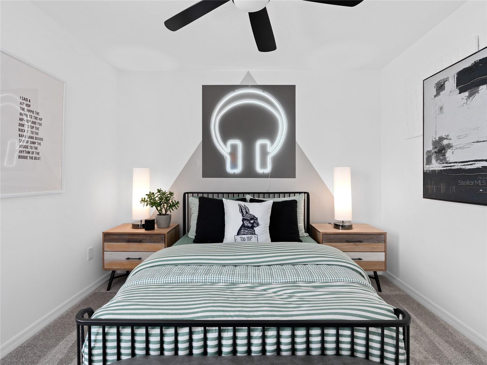 Image 31 of 33 For 10783 Leafy Laurel Street