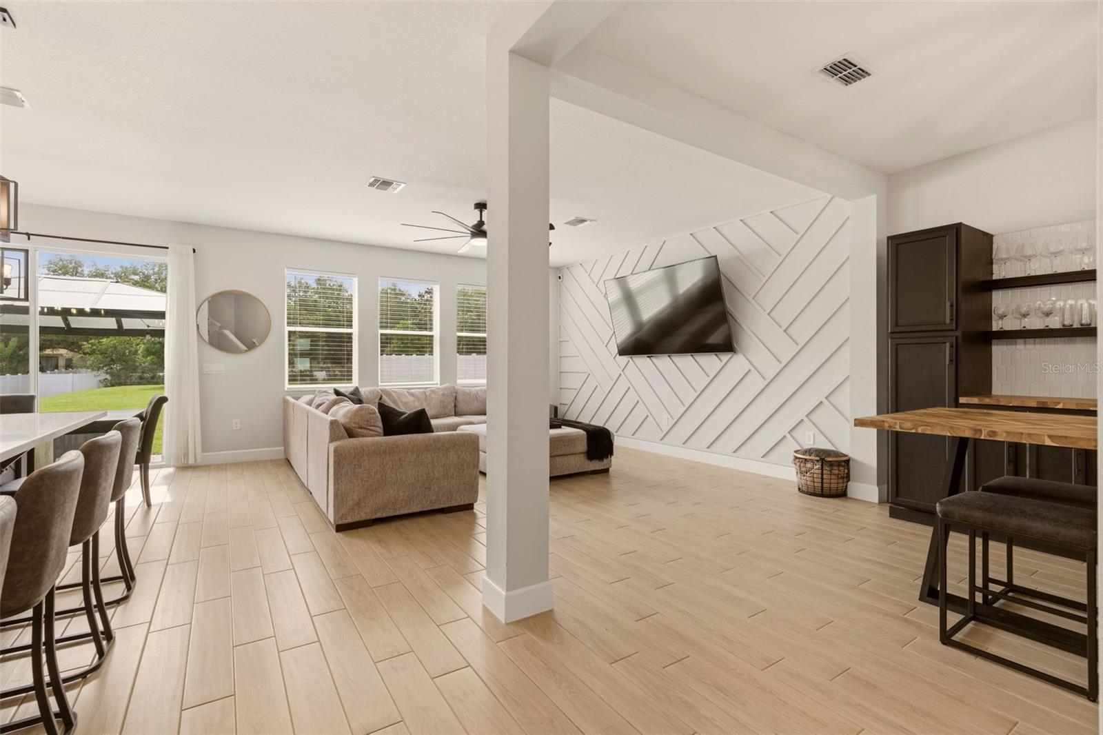 Image 10 of 64 For 1138 Franklin Tree Lane