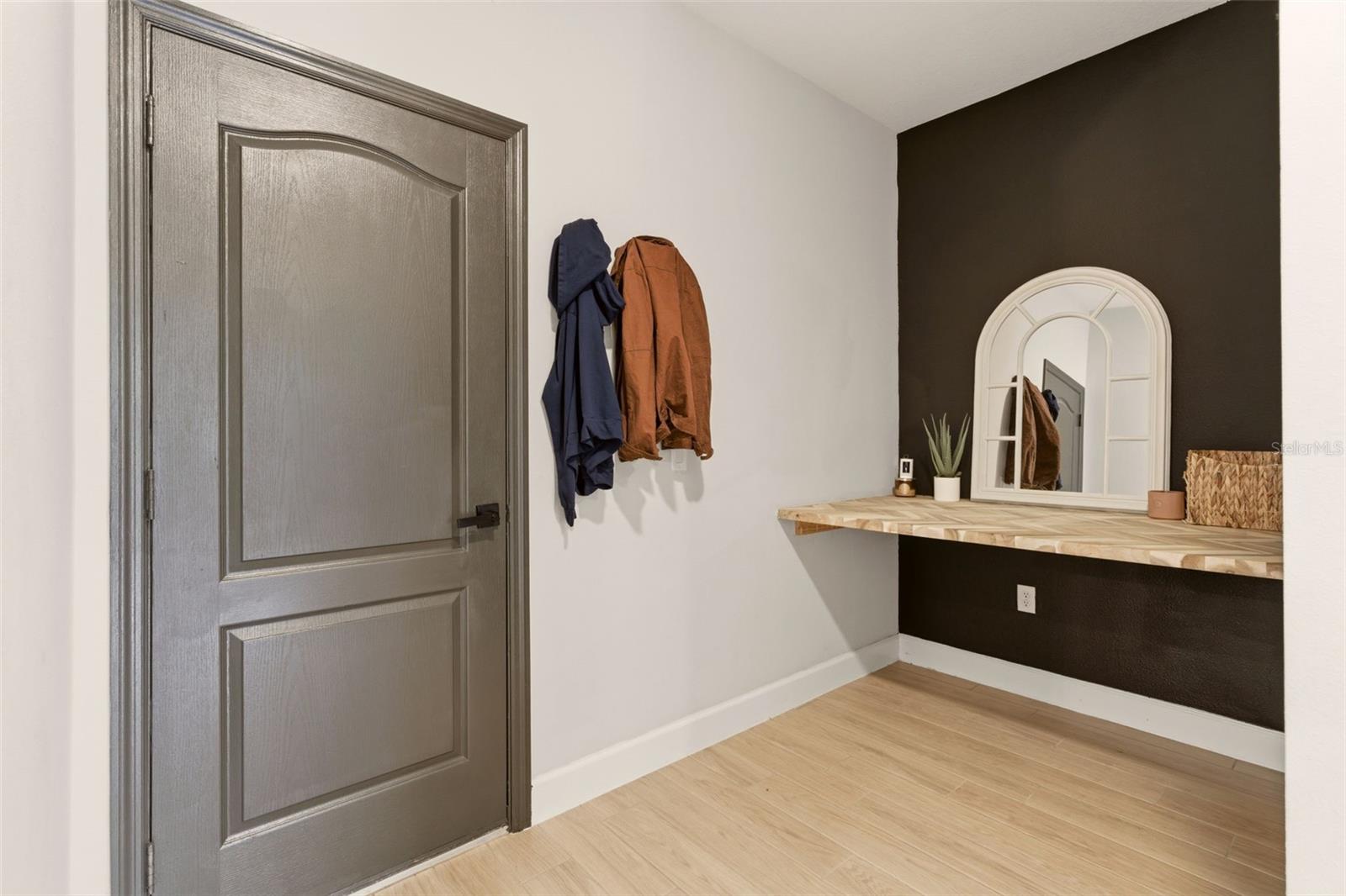 Image 28 of 64 For 1138 Franklin Tree Lane