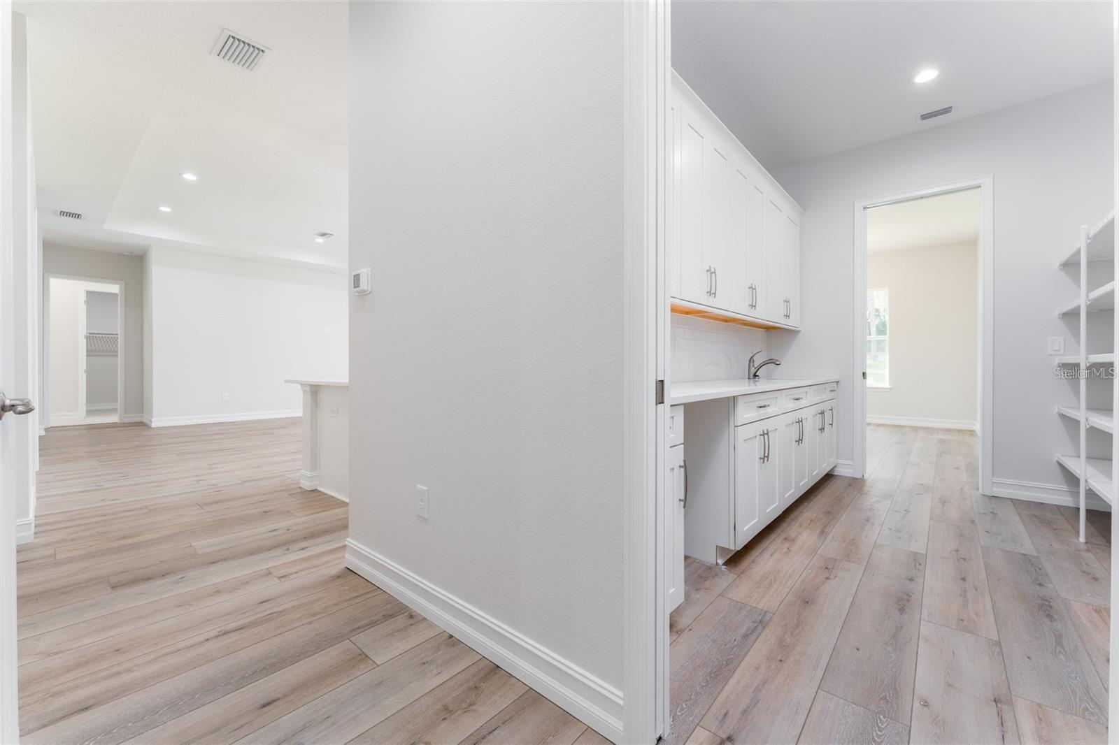 Image 9 of 46 For 3926 Southern Valley Loop