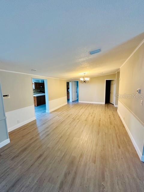 Image 17 of 26 For 6814 Redwing Road