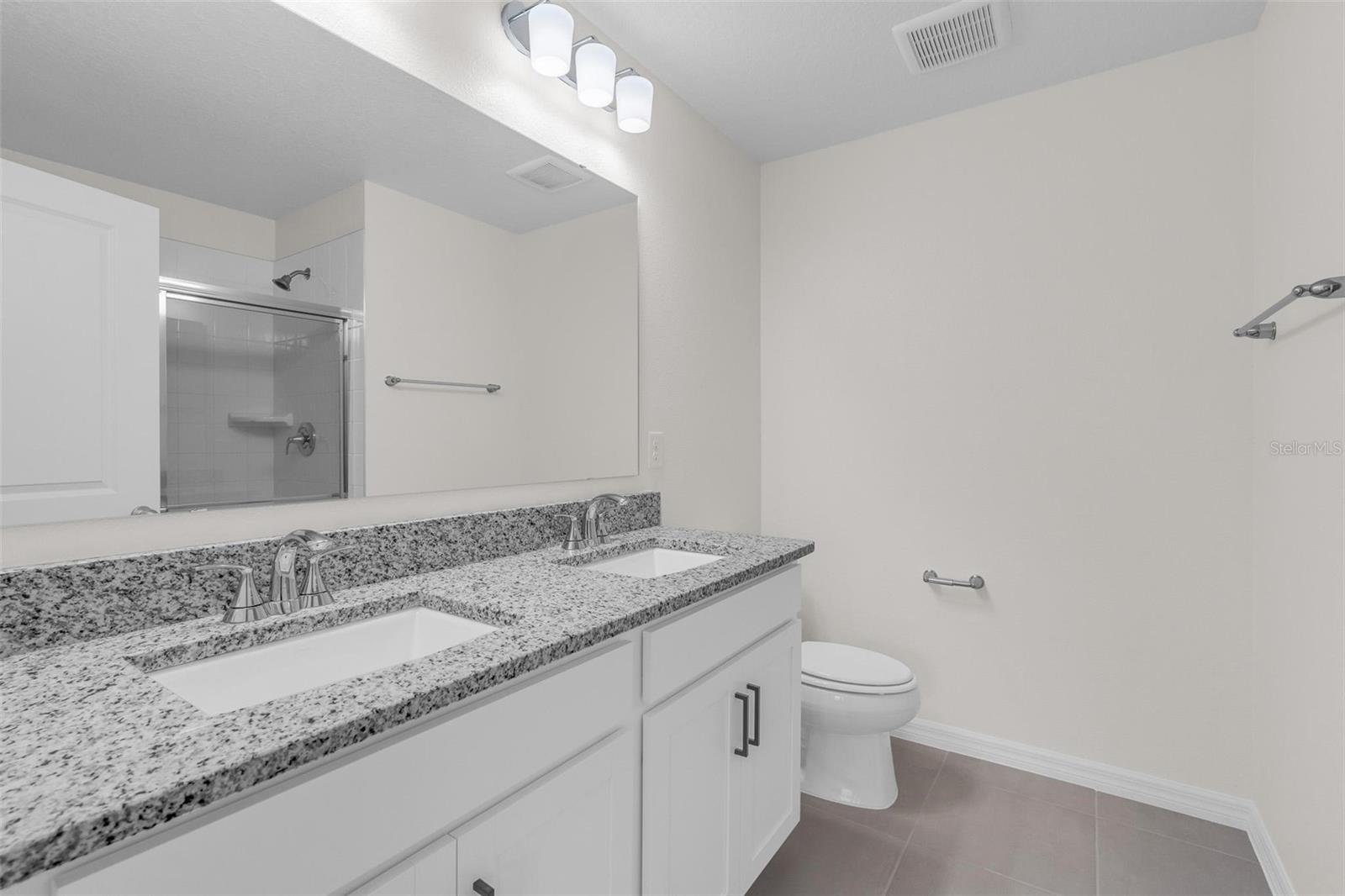 Image 16 of 25 For 2829 Moonshadow Court