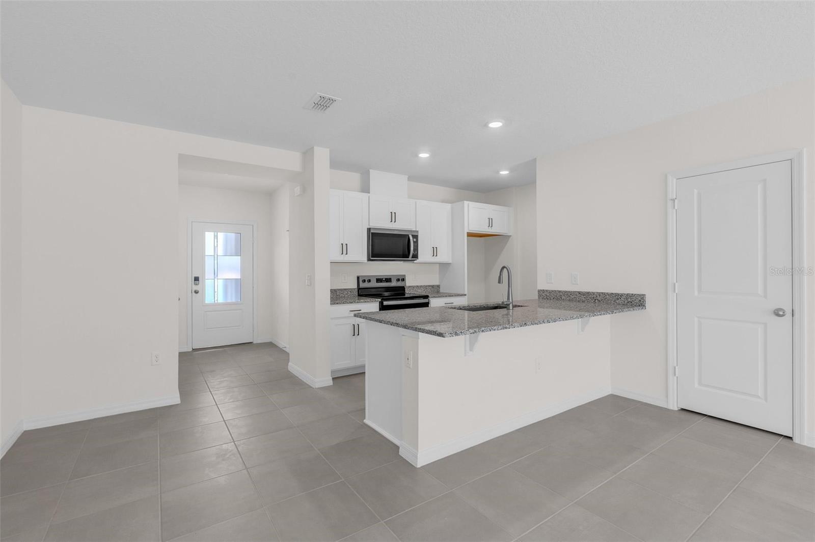 Image 5 of 25 For 2829 Moonshadow Court