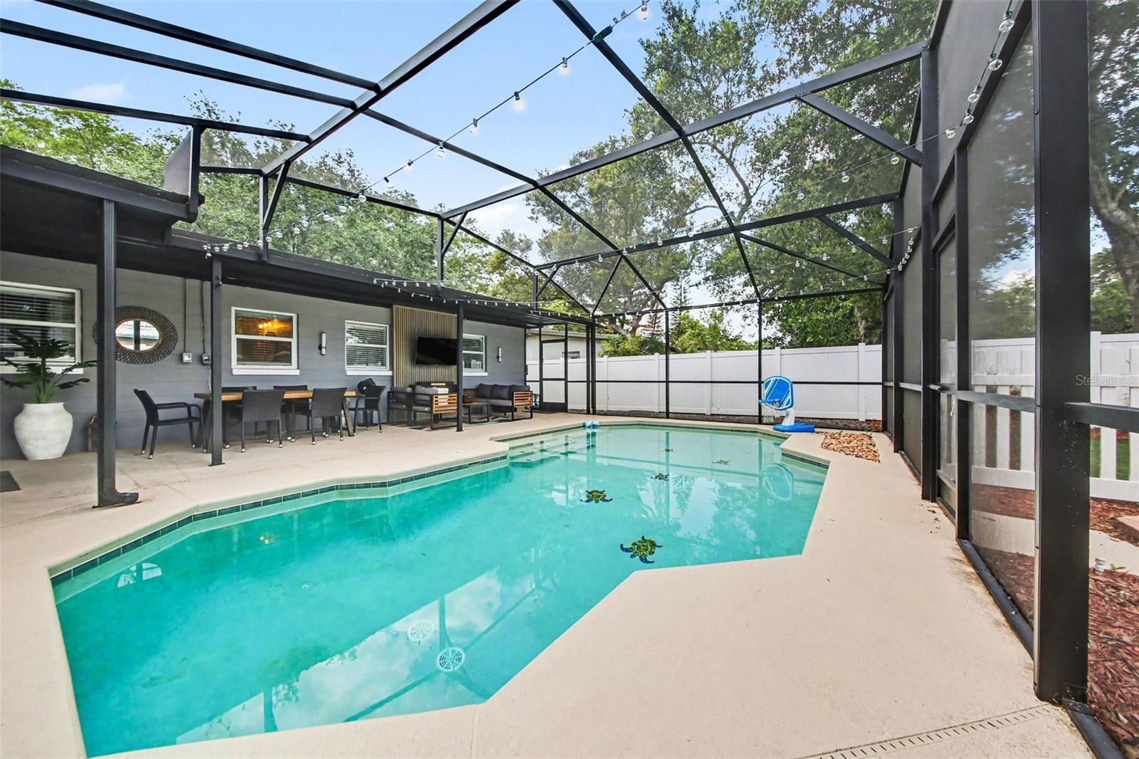 Image 2 of 18 For 1026 Lakemont Avenue