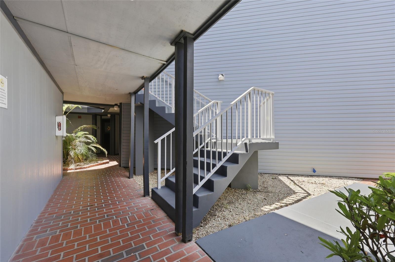 Image 21 of 29 For 3732 Southpointe Drive U2