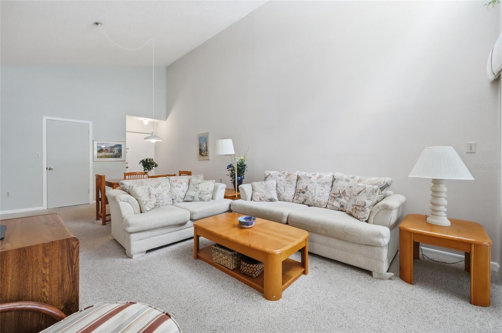 Image 4 of 29 For 3732 Southpointe Drive U2