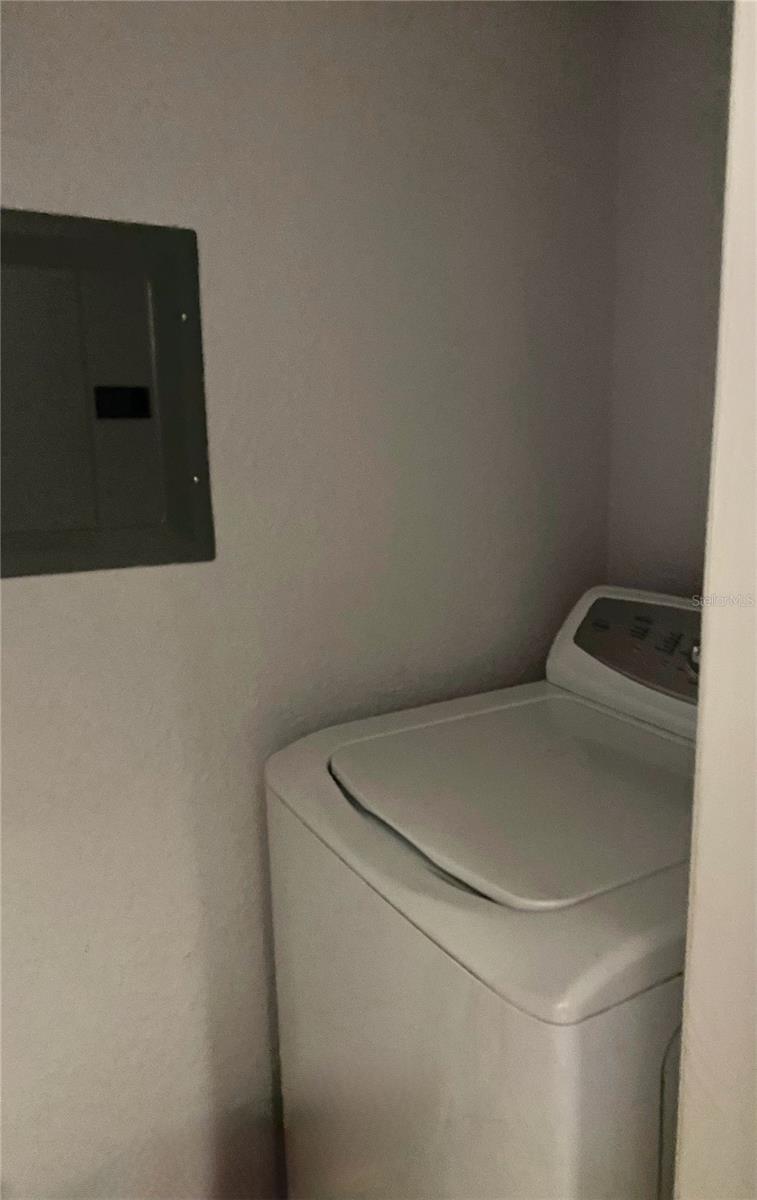 Image 20 of 29 For 4460 Perkinshire Lane T206