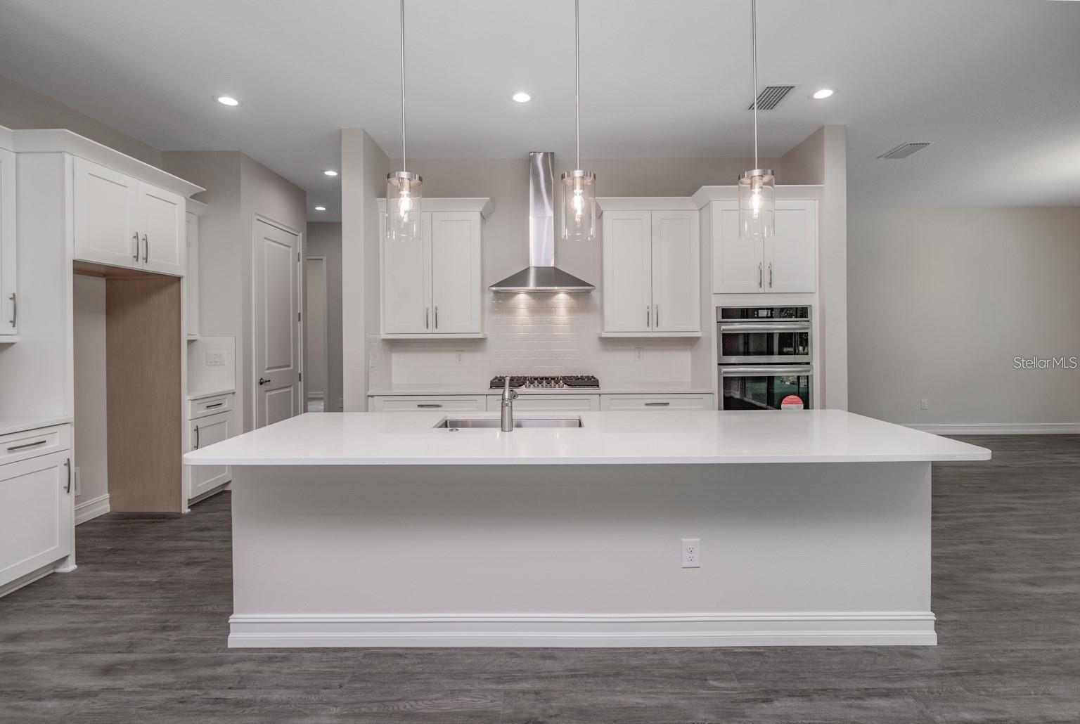 Image 6 of 30 For 4880 Hickory Oak Drive