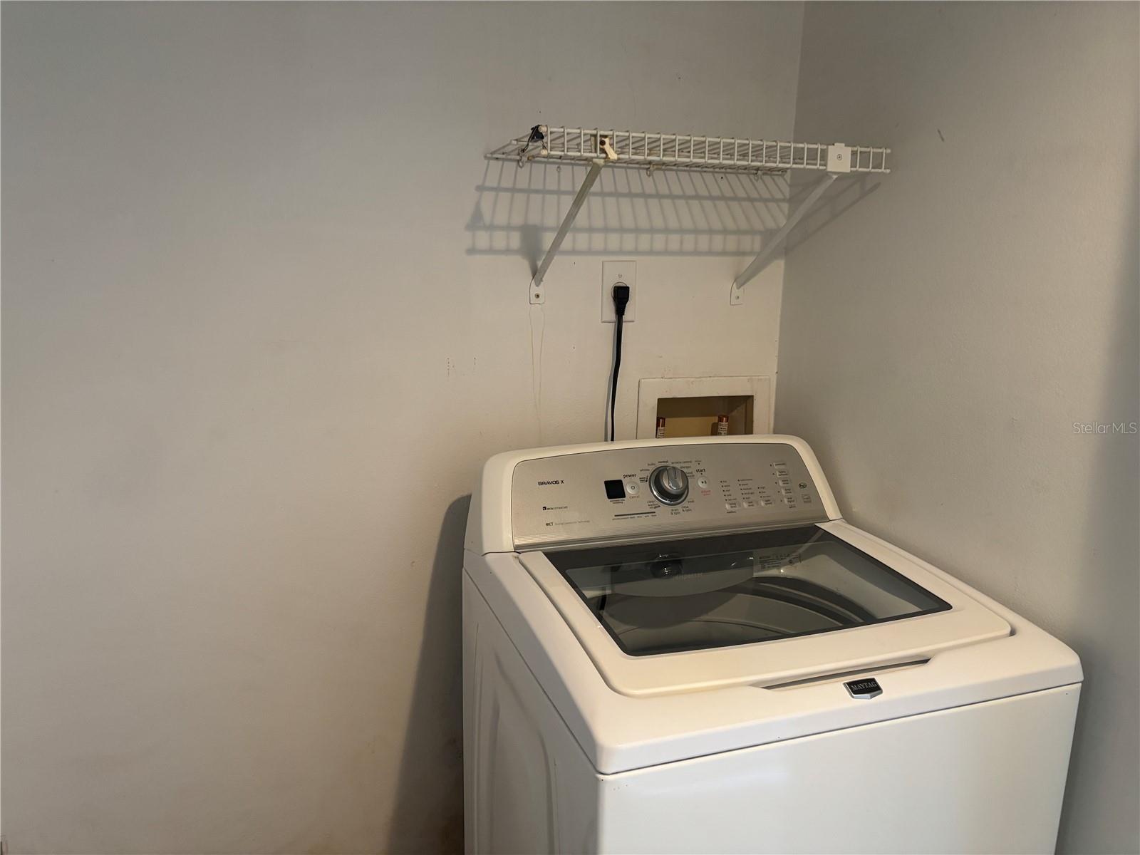 Image 15 of 28 For 2524 Lakeway Branch Drive 3208